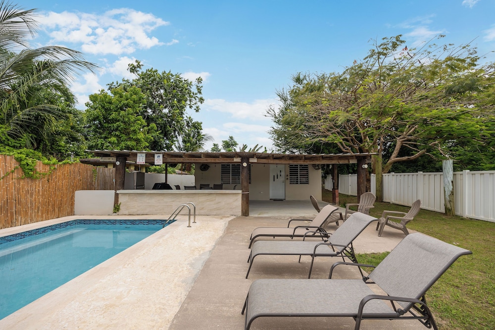 Private Pool Near the Beach Pet Friendly in Naguabo, Puerto Rico