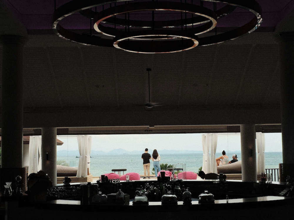 מזון ומשקאות