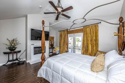 The White Beach House of Huntington — 4-Star Luxury Hotel in Huntington Beach, United States