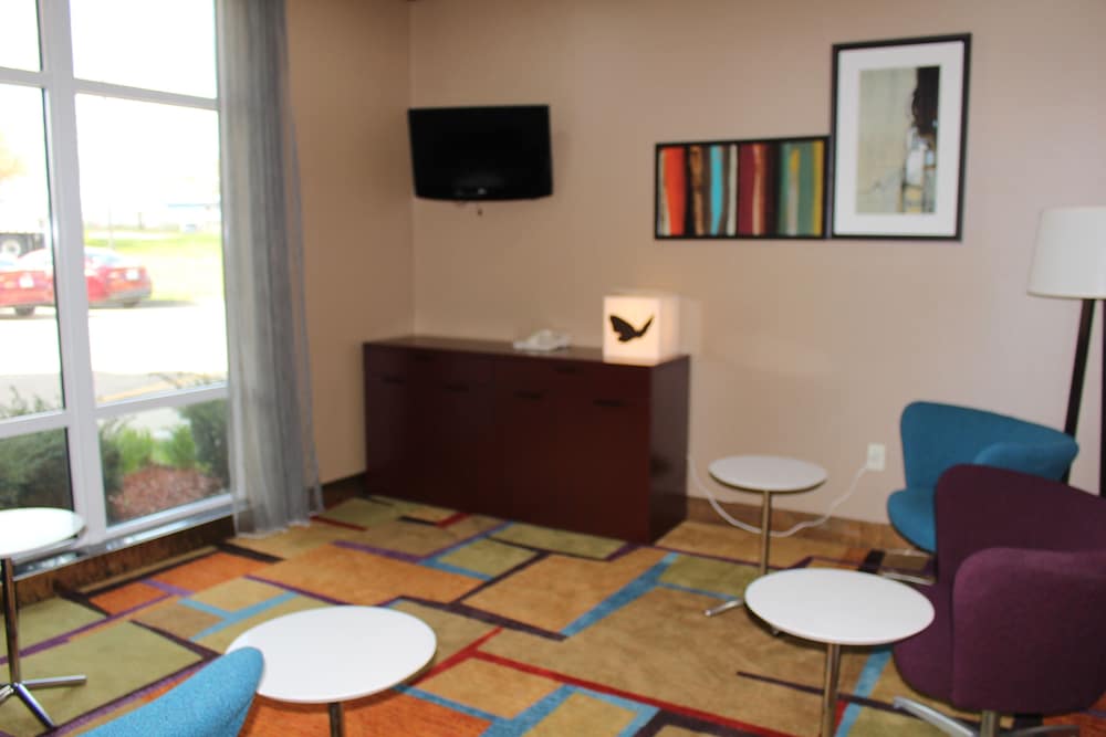 Fairfield Inn & Suites by Marriott Kansas City Liberty - photo 10
