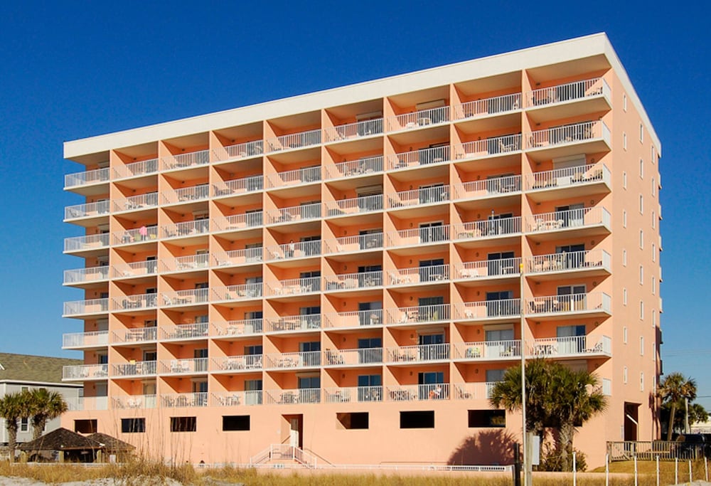 Seacrest 601 by Bender Vacation Rentals — 4-Star Luxury Hotel in Gulf Shores, United States