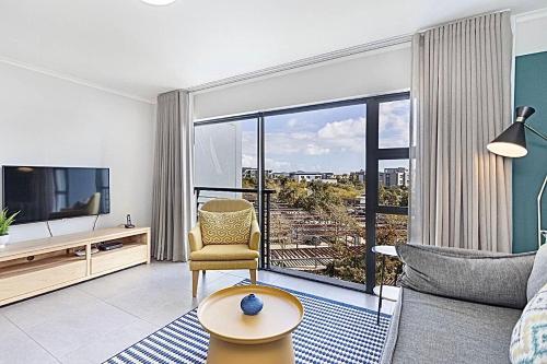 Chic 1 bedroom apt in Century city