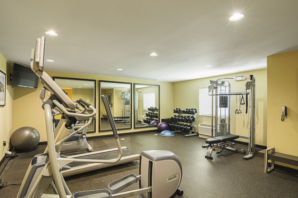Candlewood Suites Pensacola University Area by IHG - photo 43
