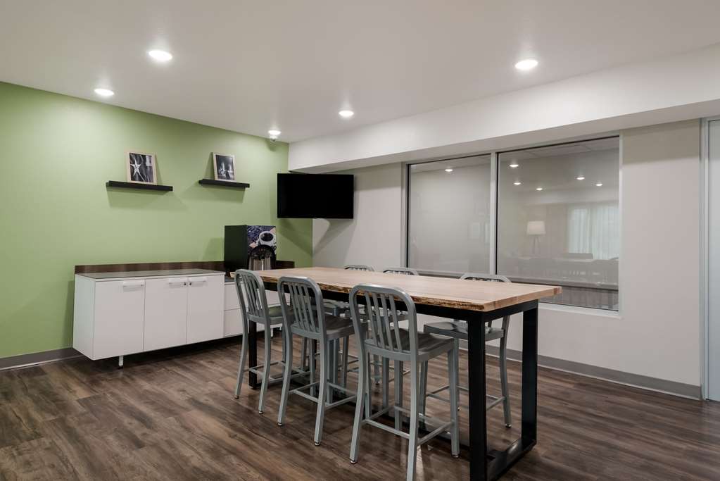 WoodSpring Suites San Antonio UTSA Medical Center - photo 8