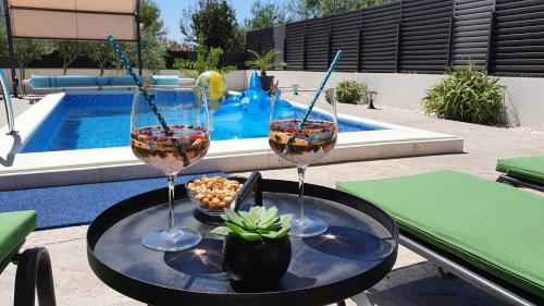 Villa Fides with private pool garden and sea view — 4-Star Luxury Hotel in Kastel Novi, Croatia