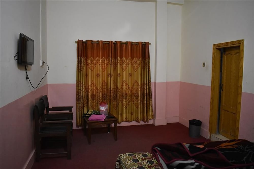 Royal Palace Hotel - last minute hotel in Peshawar