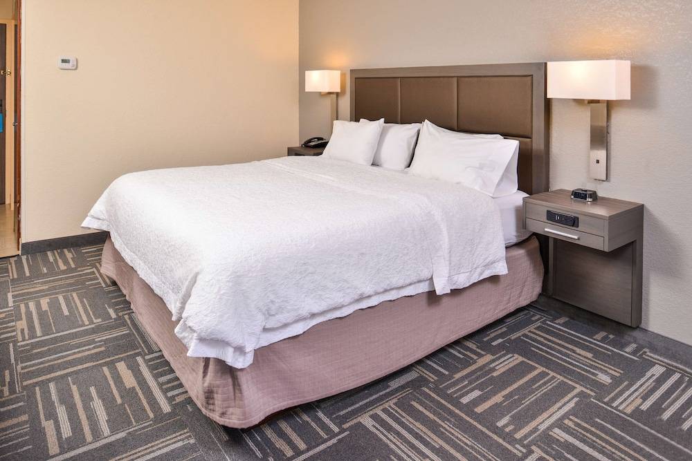 Hampton Inn closest to Universal Orlando - photo 4