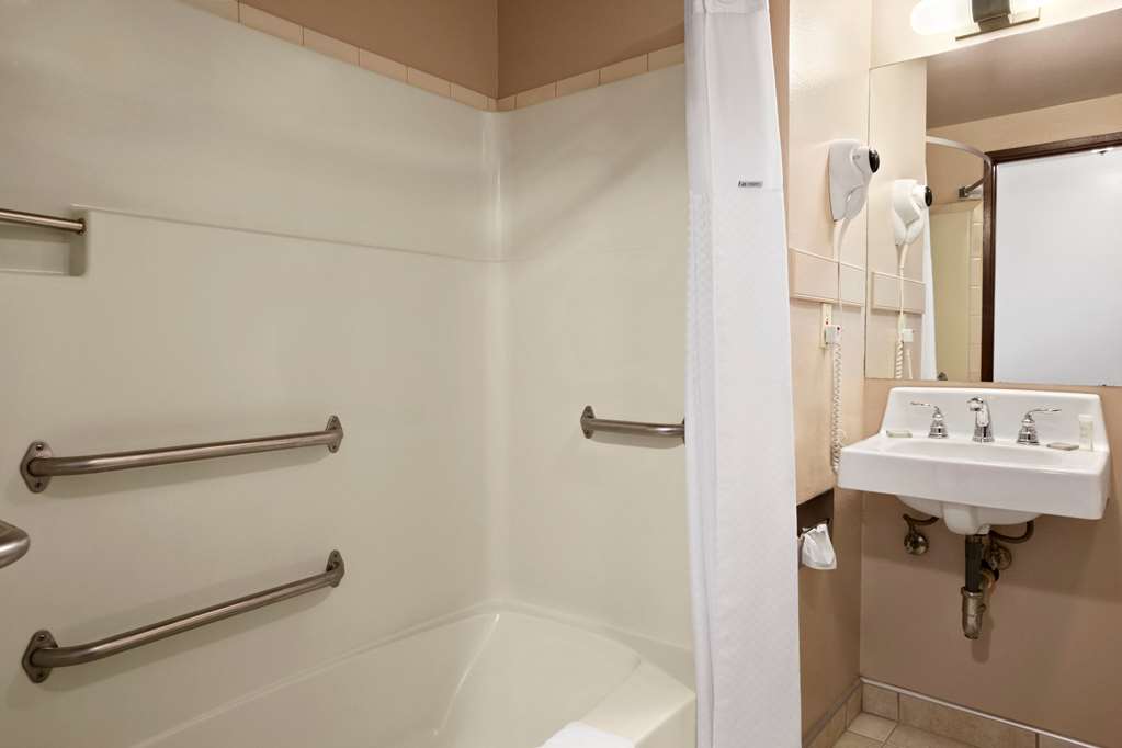 Super 8 by Wyndham Coeur d'Alene - photo 9