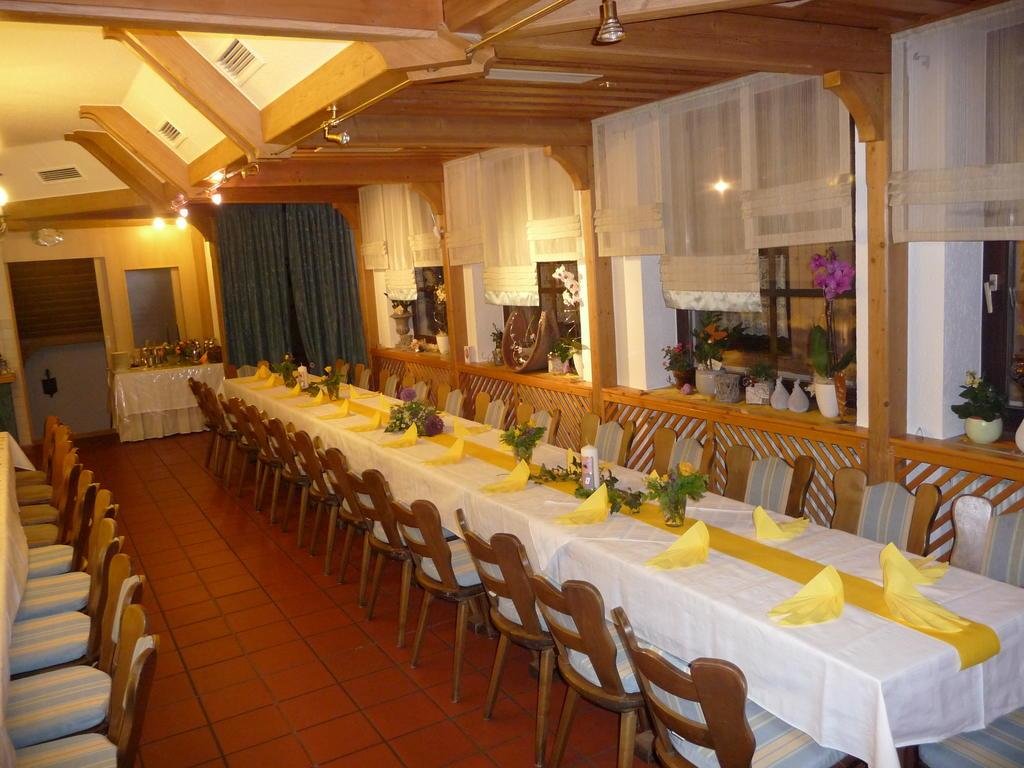 Pilgers Kleines Hotel — Jandelsbrunn