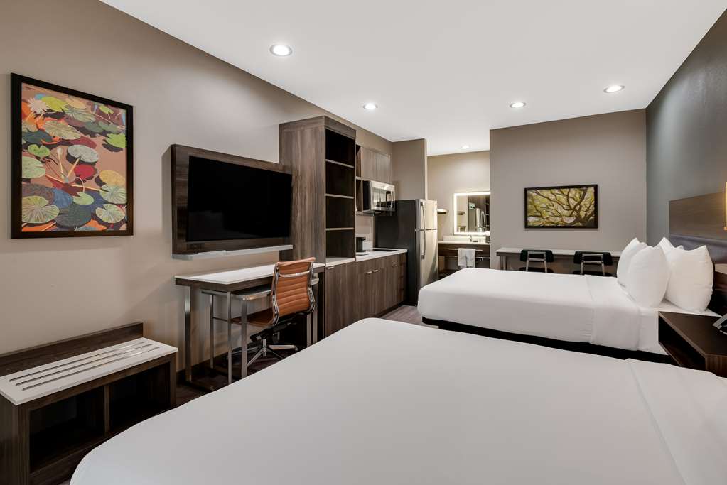 Best Western La Place Inn - photo 9