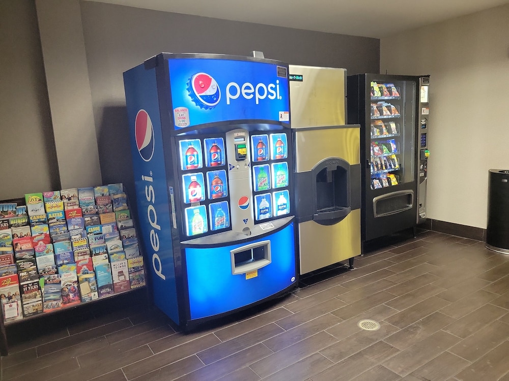 Hampton Inn Pensacola Airport - photo 66