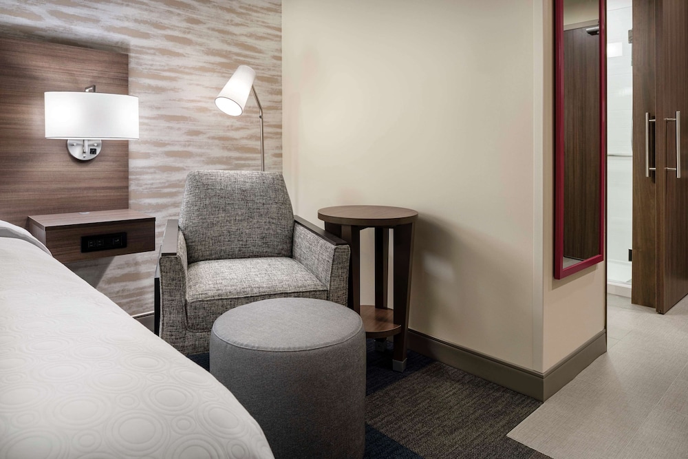 Home2 Suites by Hilton Denver Downtown Convention Center - photo 17