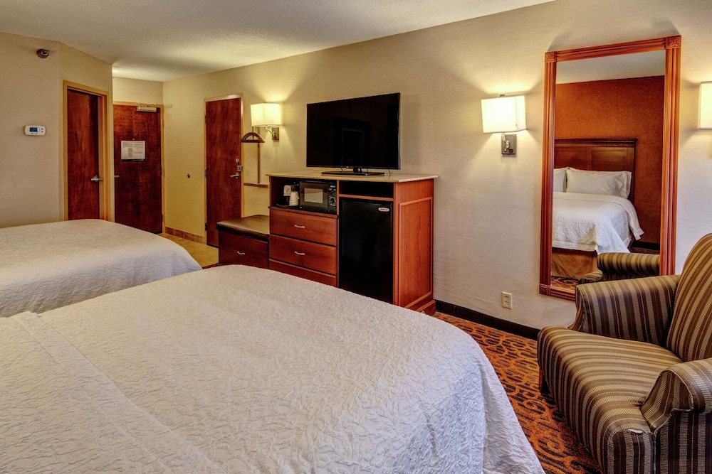 Hampton Inn Winchester - photo 19