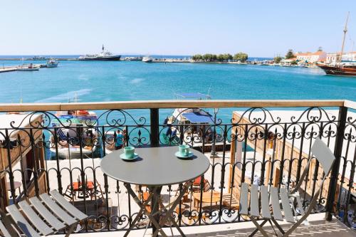 The Stonehouse at the Harbor — 4-Star Luxury Hotel in Pythagoreio, Greece