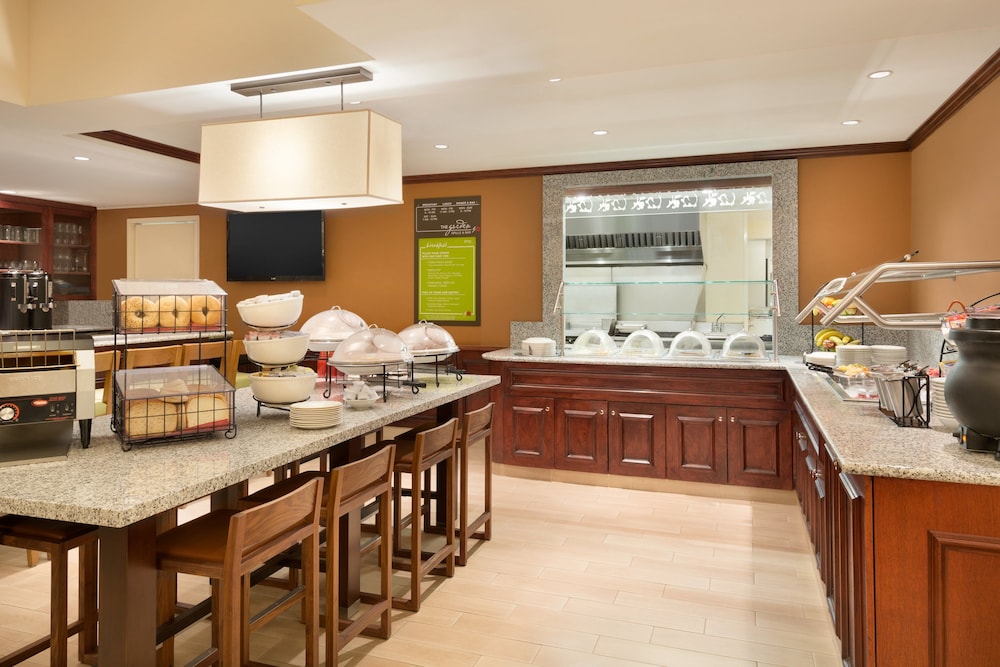Hilton Garden Inn Fairfax - photo 28
