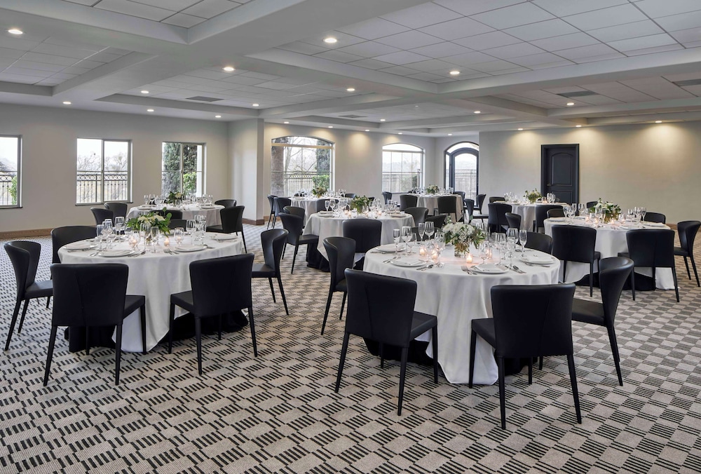 La Bellasera Hotel & Suites Paso Robles Tapestry by Hilton - photo 85