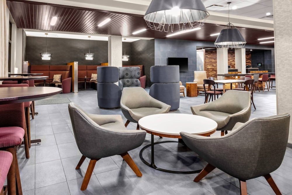 Courtyard by Marriott East Lansing Okemos - photo 58