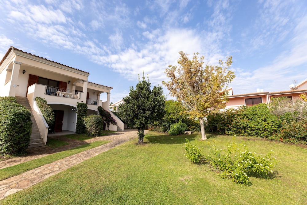 Le Dimore di Budoni — 4-Star Luxury Hotel in Budoni, Italy