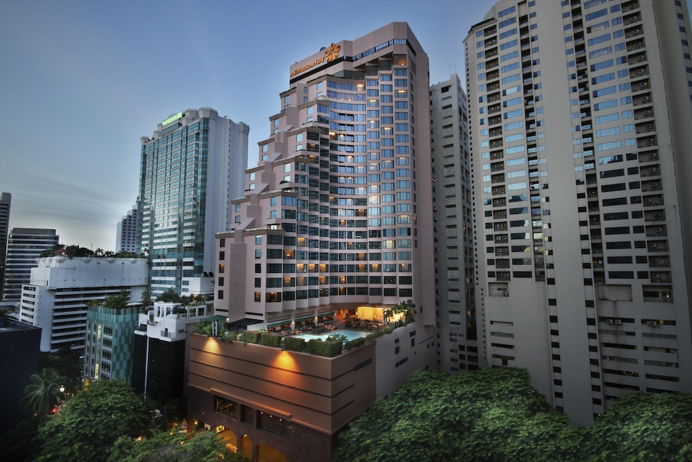 Rembrandt Hotel Bangkok — 4-Star Luxury Hotel in Bangkok, Thailand