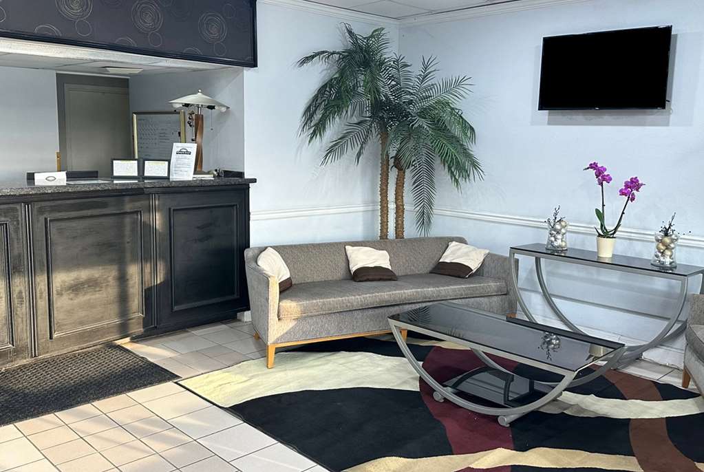 Days Inn & Suites by Wyndham Jennings - photo 4