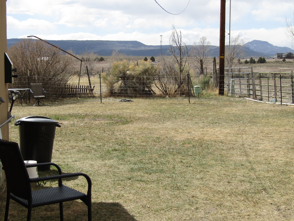 Lamplighter Lodge - photo 21