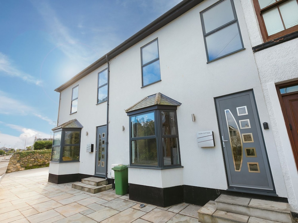 Avon Cottage — 4-Star Luxury Hotel in St Ives, United Kingdom