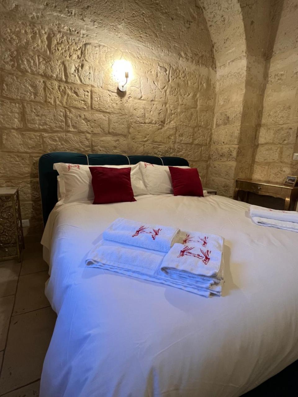 Maison Opéra — 4-Star Luxury Hotel in Bari, Italy