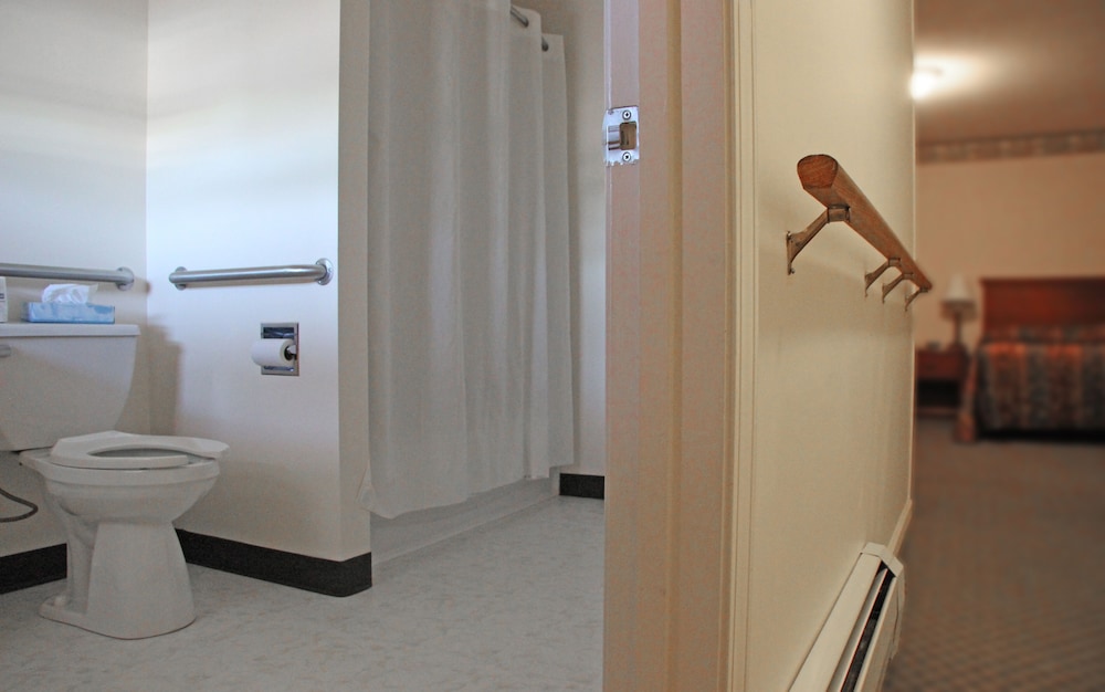 Potsdam Inn - photo 27