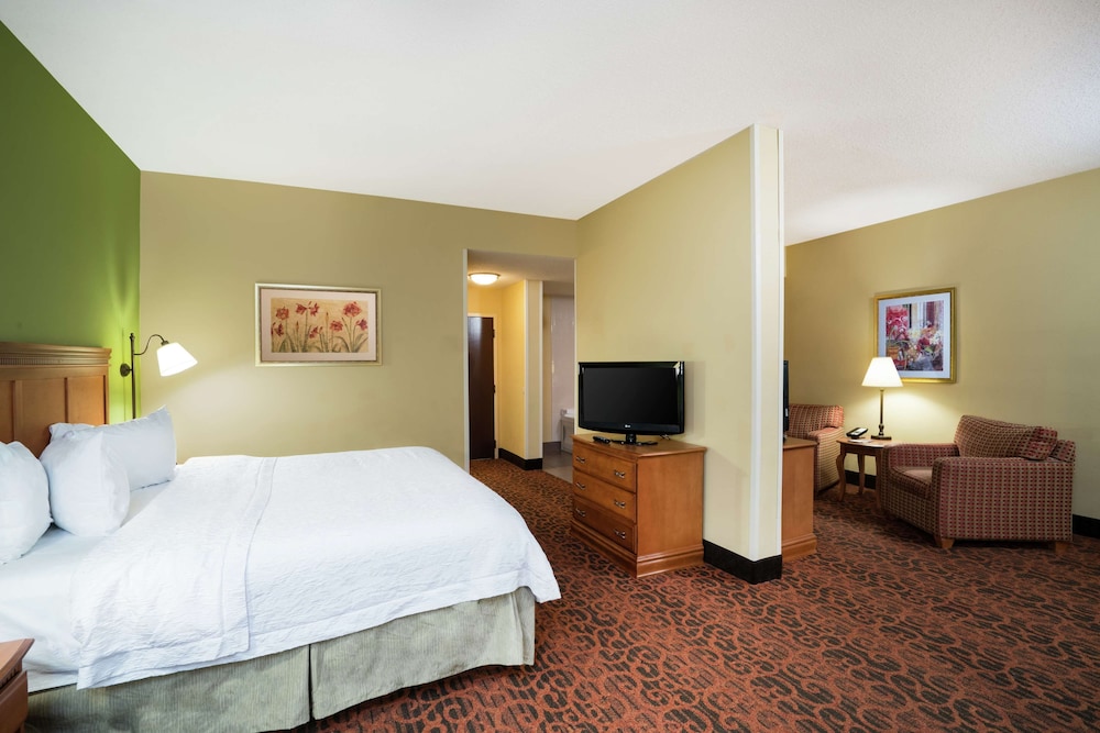 Spark by Hilton Bardstown - photo 12