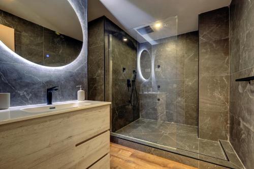 Duplex Elegante En Marbella - carbon neutral hotel in Marbella
