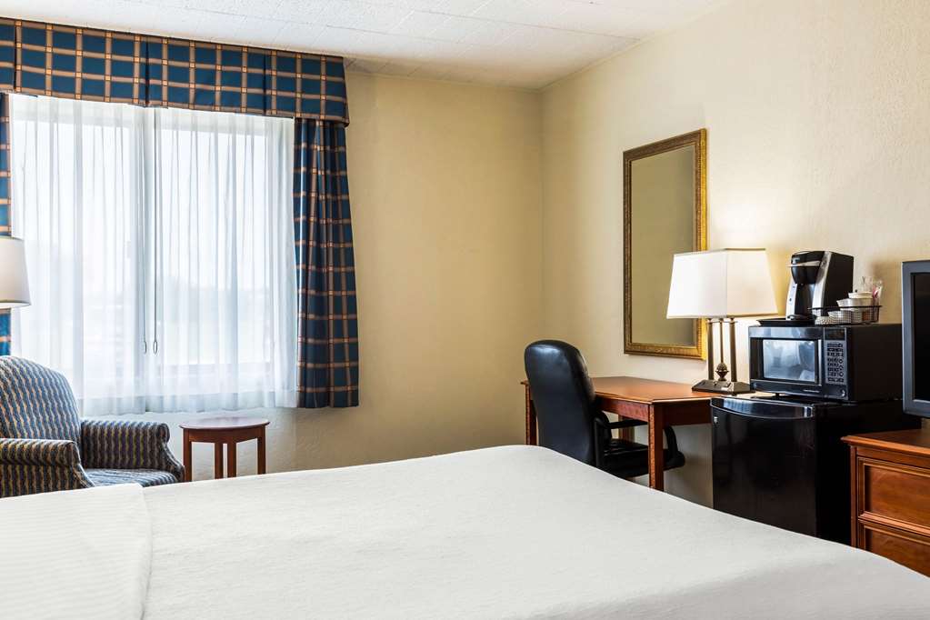 Clarion Inn Frederick Event Center - photo 5