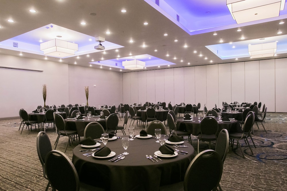 Holiday Inn Longview North by IHG - photo 37