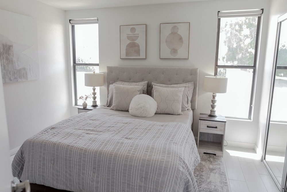 Presidential Suite Mountain Lake Views W Heated Pools Pga West — 4-Star Luxury Hotel in La Quinta, United States