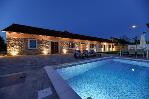 Villa Martin — 4-Star Luxury Hotel in Zadar, Croatia