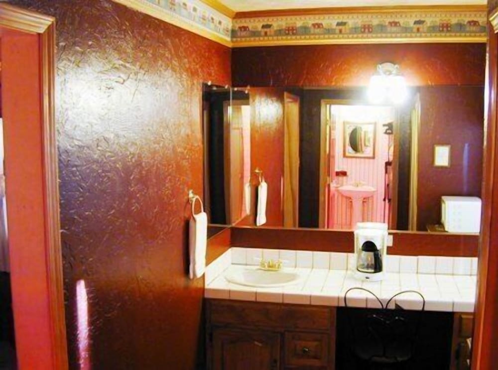 Cathy's Cottages - photo 14