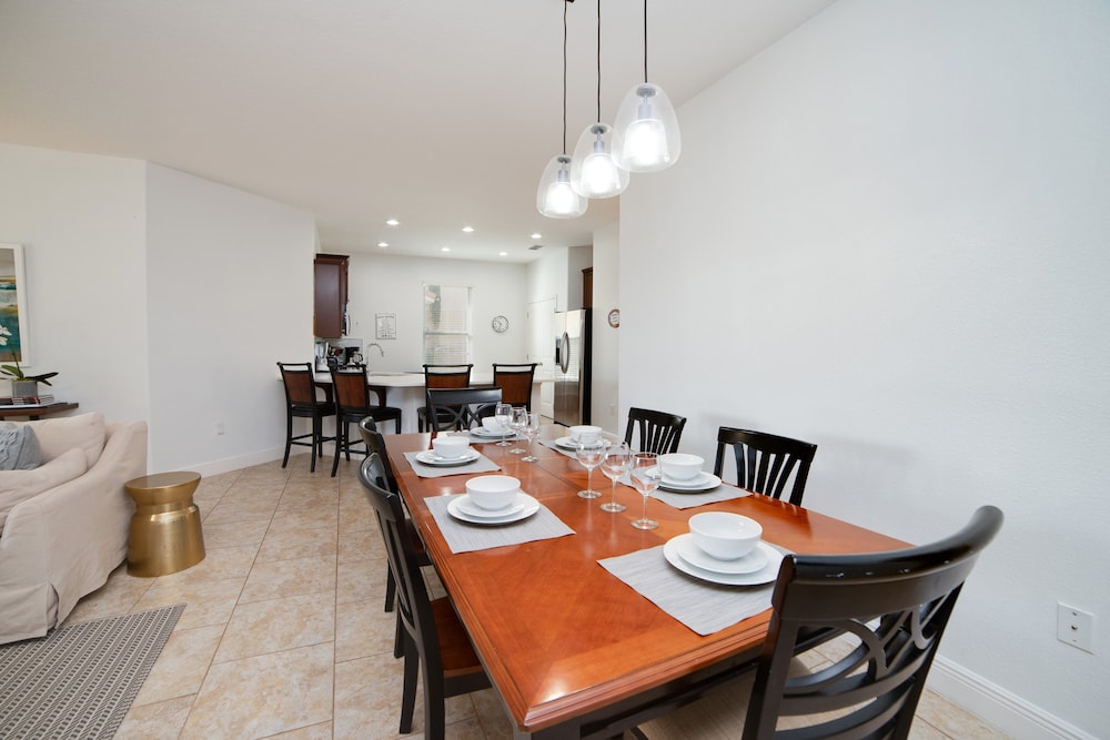 5 Bedroom 5 Bathroom Solterra Resort Luxury Villa - photo 19