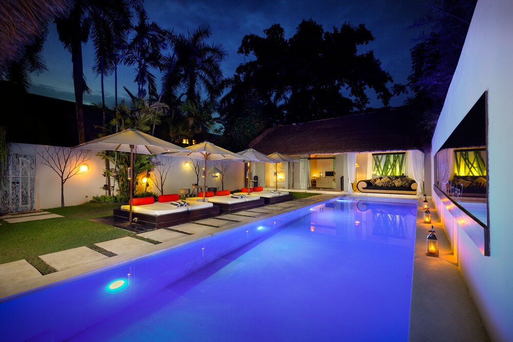 Villa Elegancia Seminyak — 4-Star Luxury Hotel in Seminyak, Indonesia