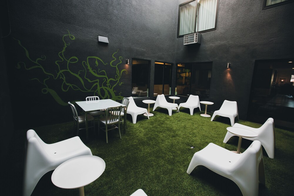 Shelter Hotel Los Angeles - photo 25