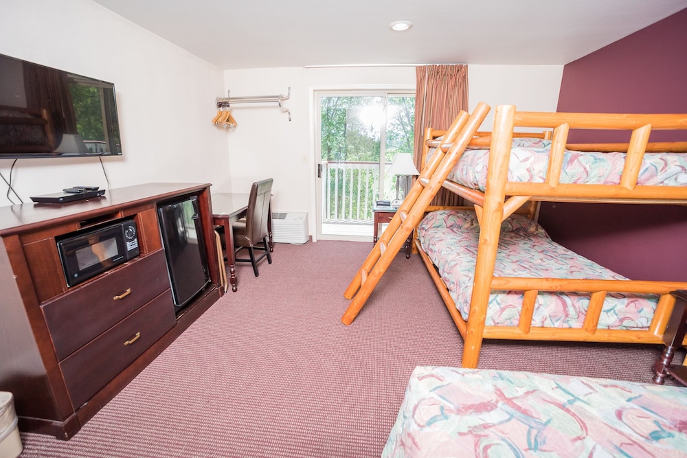 AbbyCreek Inn - photo 2