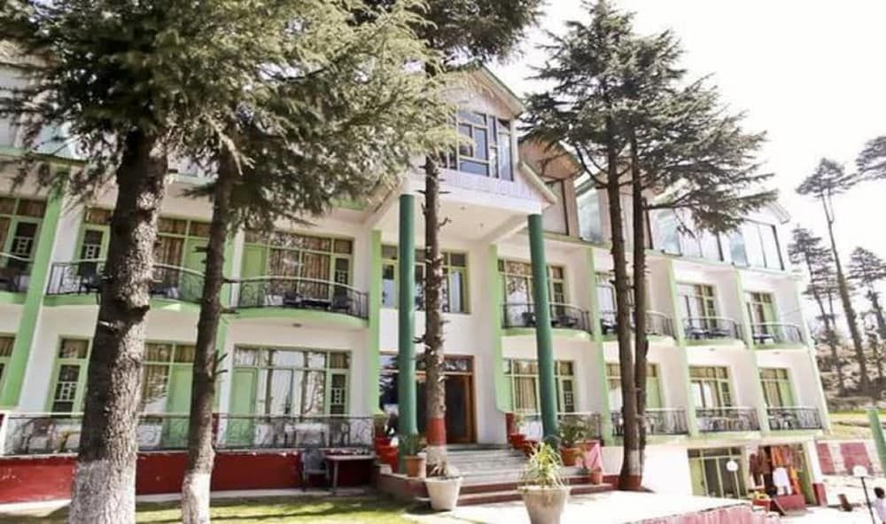 Hotel Forest View PatniTop in Jammu, India