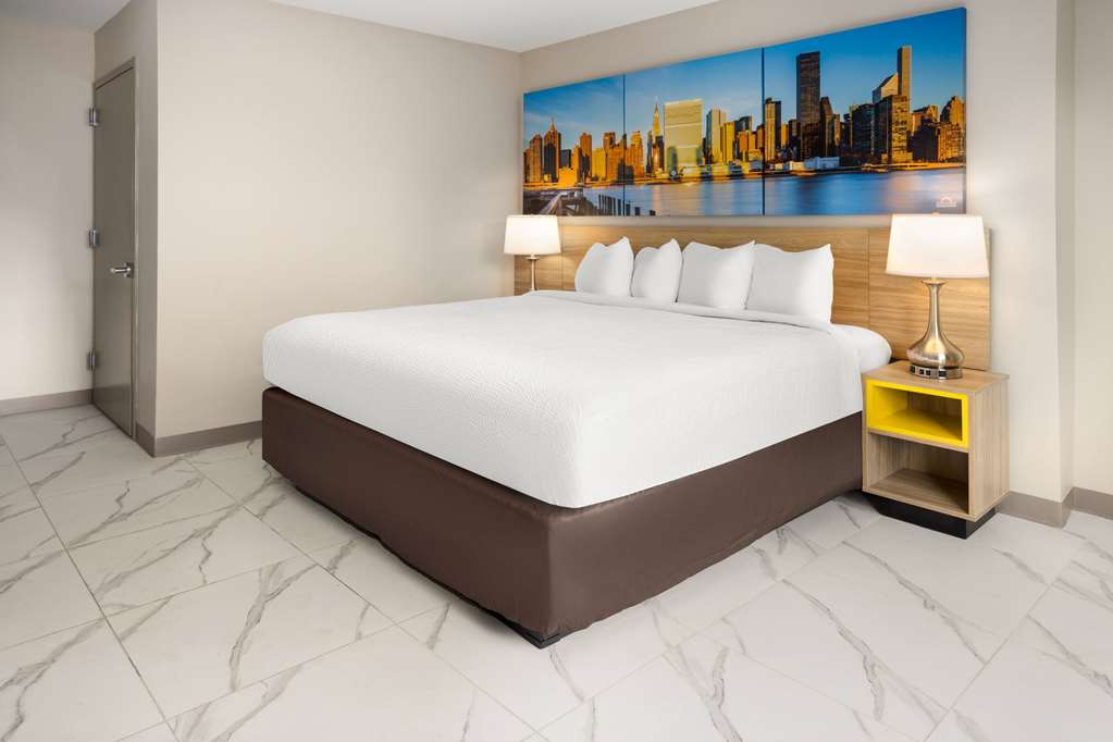 Days Inn by Wyndham Staten Island - photo 18