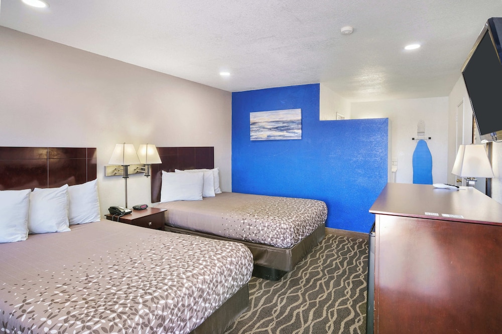 Carlsbad Inn New Mexico - photo 7