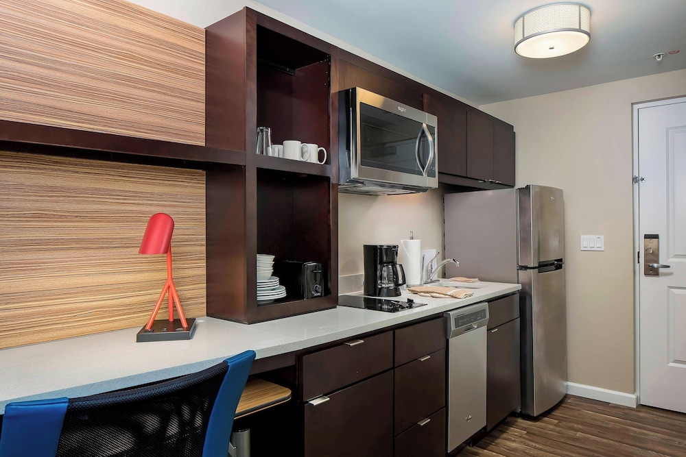 TownePlace Suites by Marriott Fort Myers Estero - photo 7