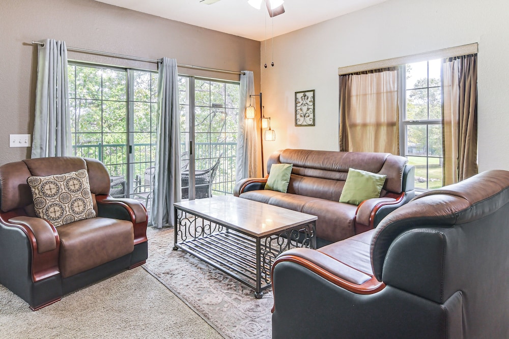 Cozy Resort Condo 5 Mi to Branson Landing — 4-Star Luxury Hotel in Branson, United States