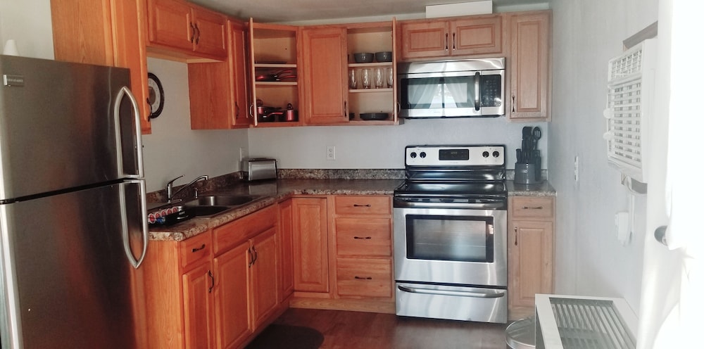 Spirit Lake Resort Motel - photo 11