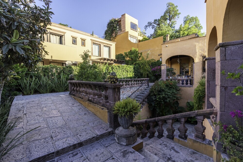Angelic Centro 2br With Pool — San Miguel De Allende