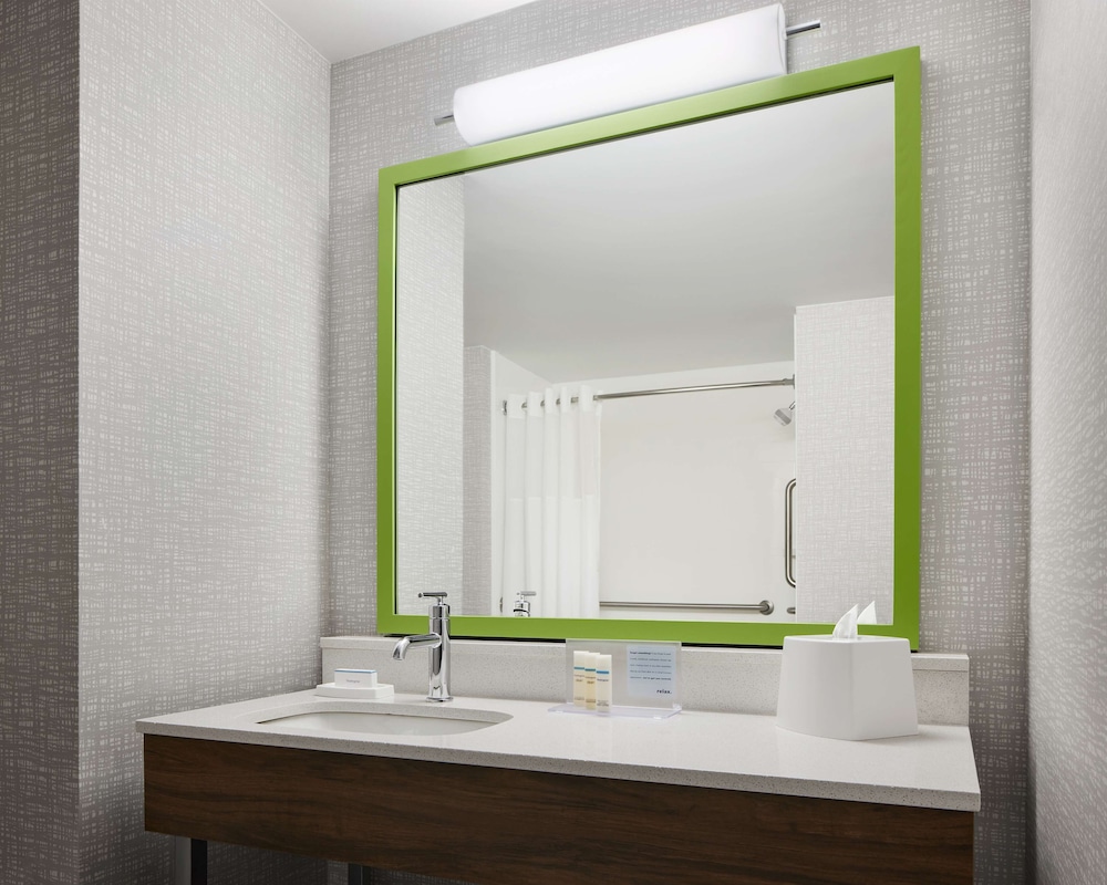 Hampton Inn & Suites New Haven South West Haven - photo 13
