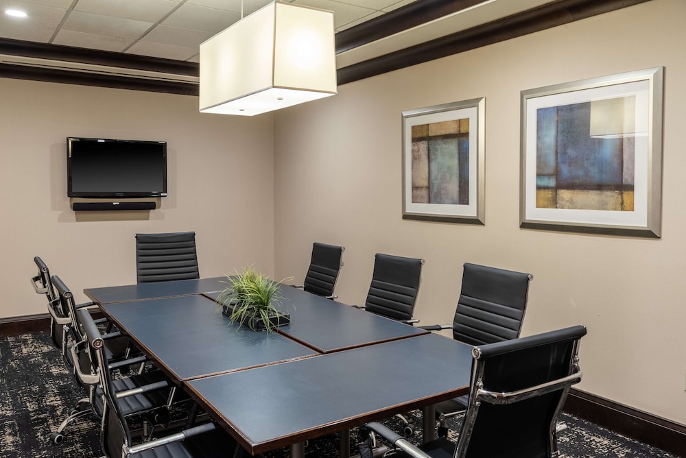 Hilton Garden Inn North Little Rock - photo 51