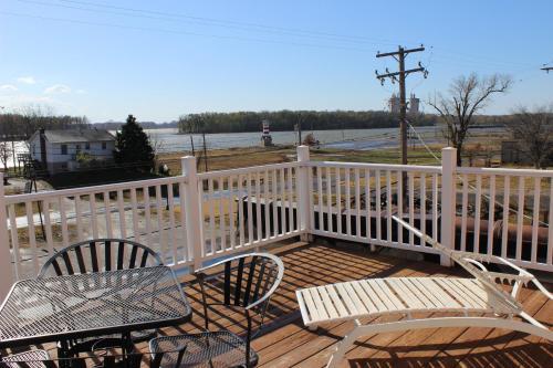 Ruebel Hotel - featured photo