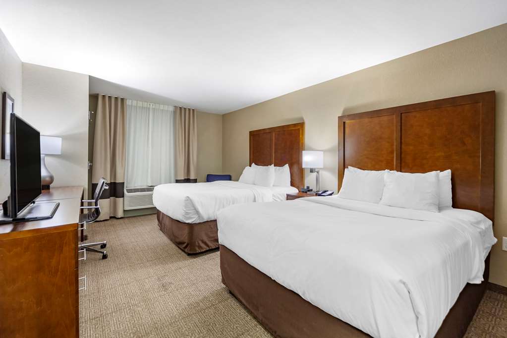 Comfort Inn & Suites Sidney I 80 - photo 17